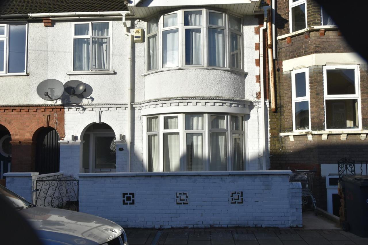 Clarendon House Hotel Luton  Kültér fotó