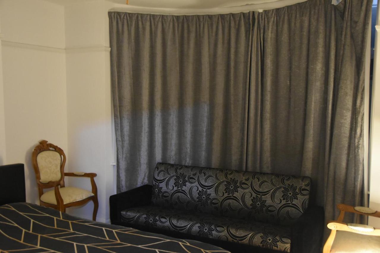 Clarendon House Hotel Luton  Kültér fotó
